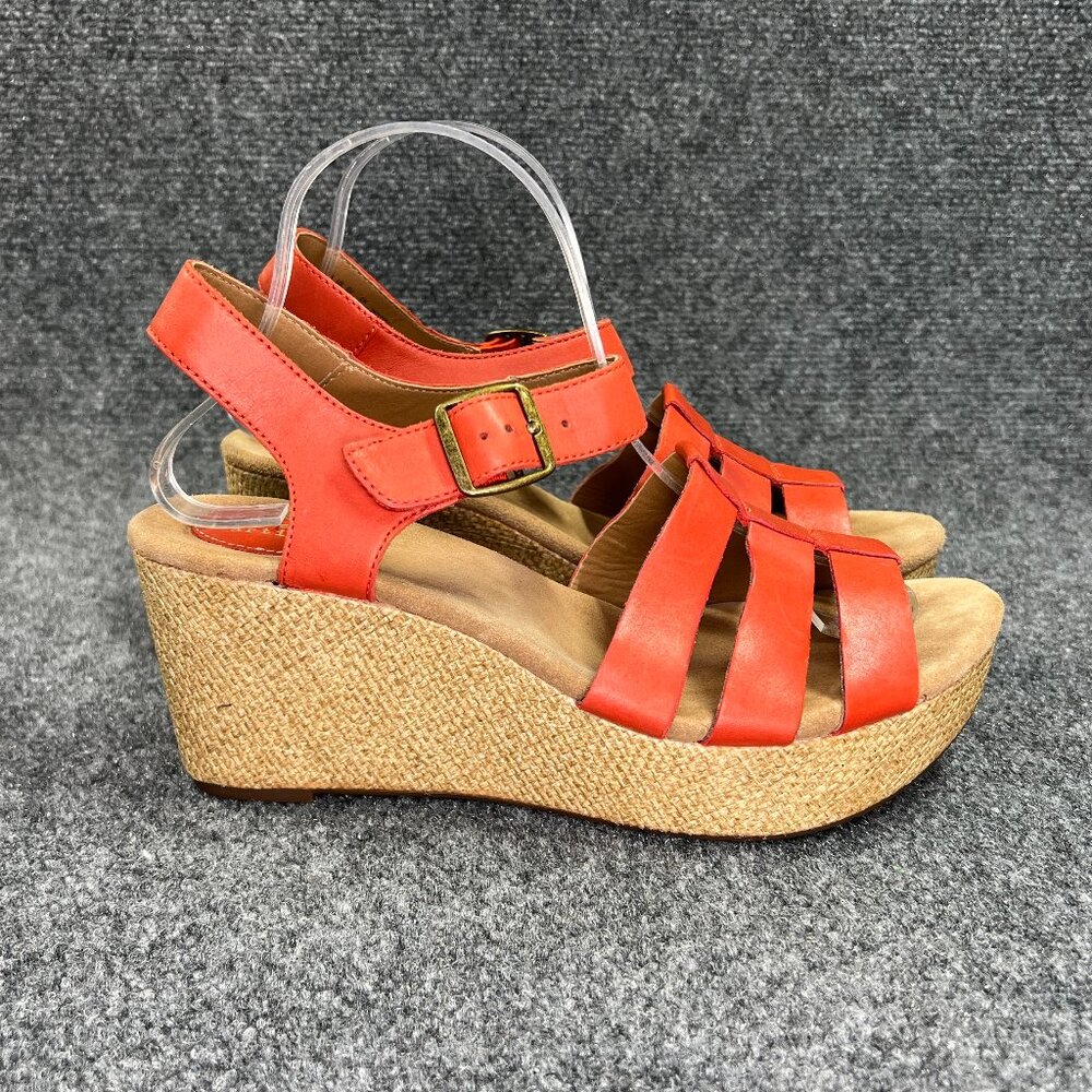 Clarks Platform Wedge Sandals Women's Size 10 Redish Orange Leather Buckle Shoes